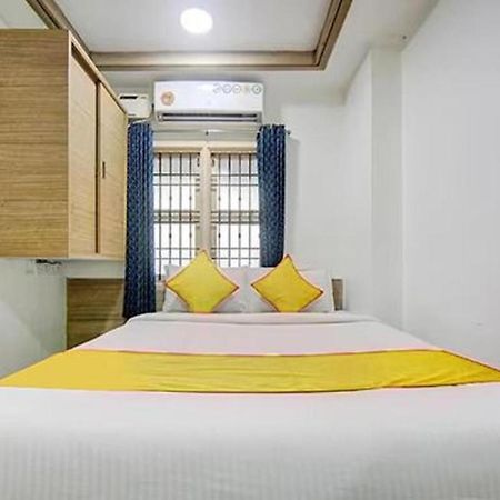 Fabexpress I5 Boutique Hotell Chennai Exteriör bild